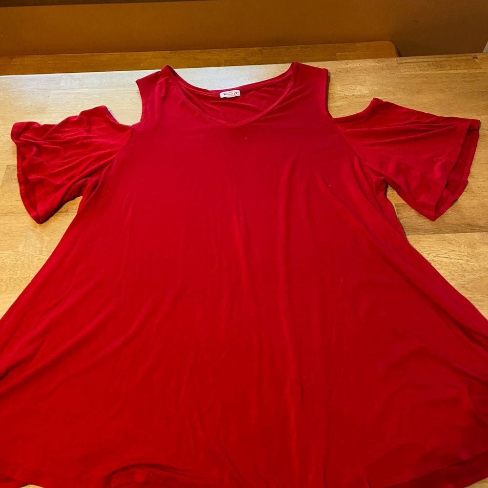 Red cutout shoulder top